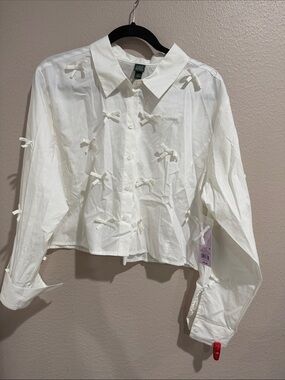 Wild Fable Bow-Appliqué Button-Down Cropped Shirt - XL